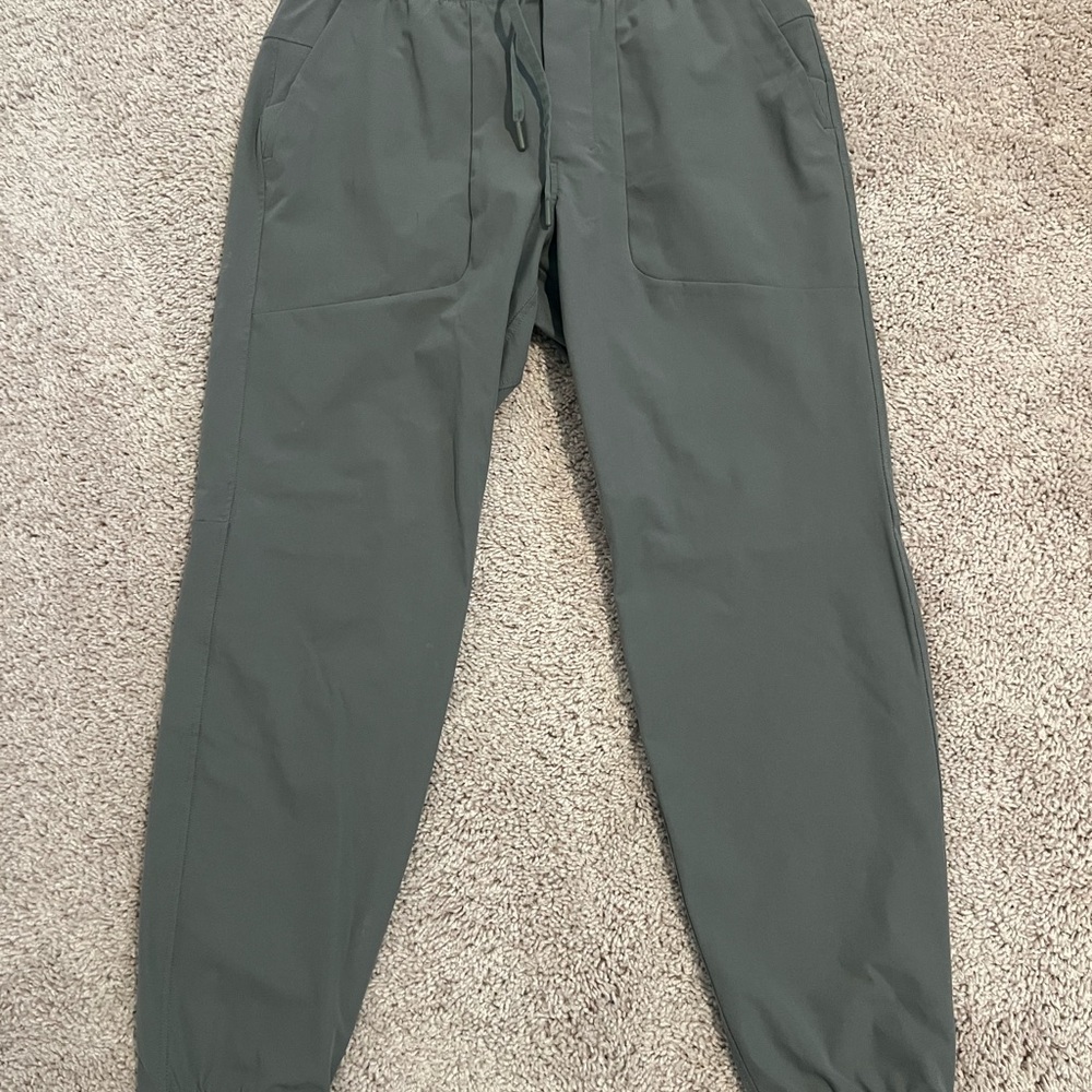 Lululemon ABC Men's Dark Green Joggers